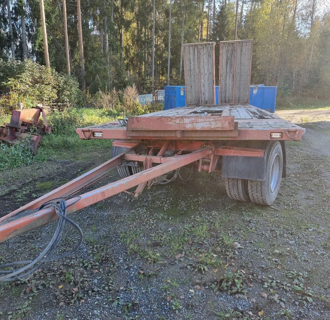 Image 2/4