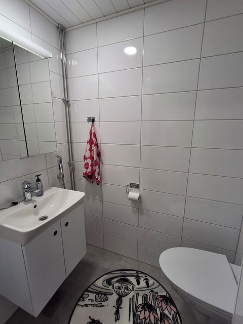 Image 18/19