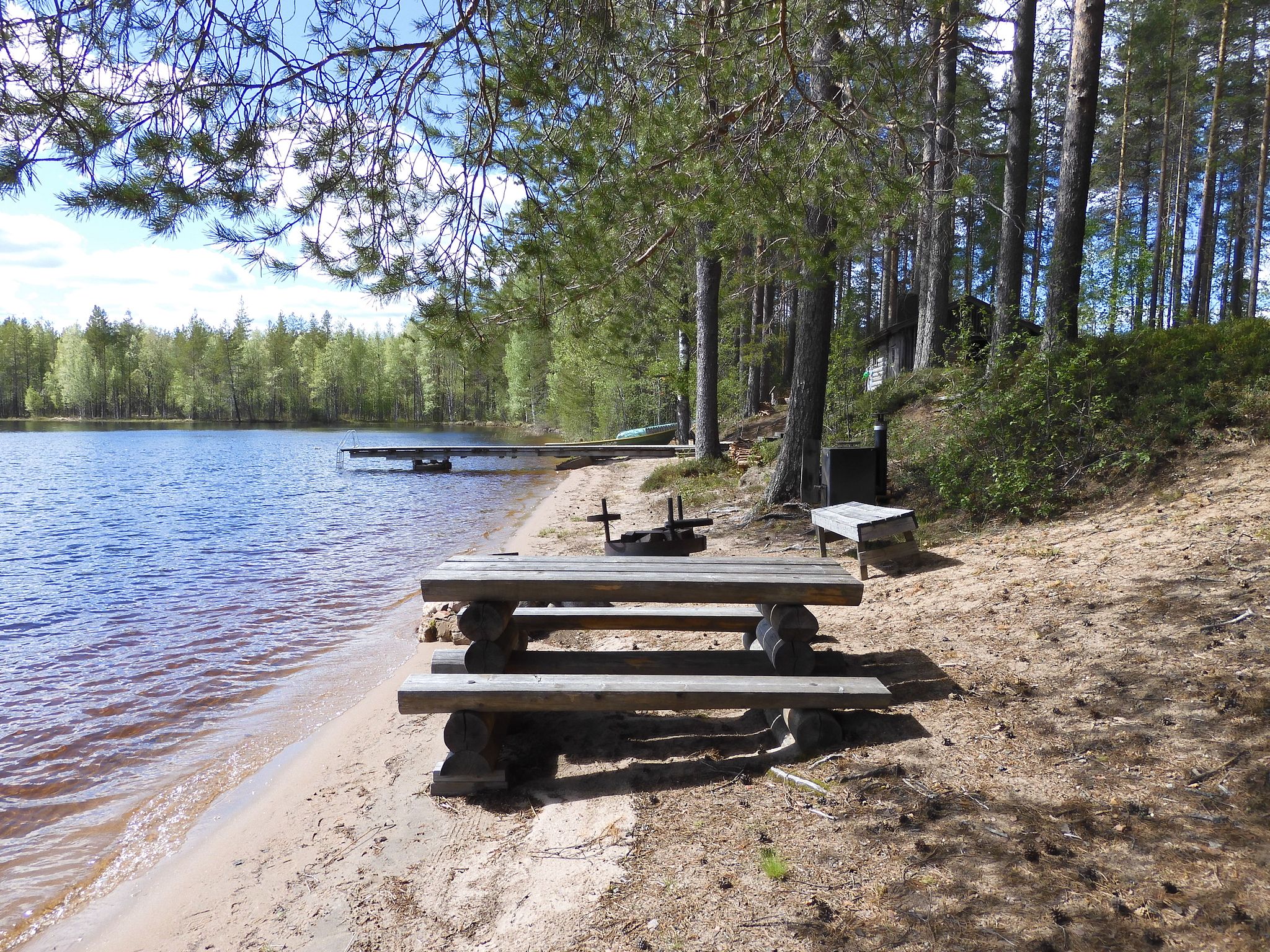 Image 19/23