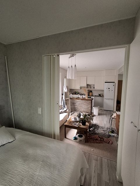 Image 7/12