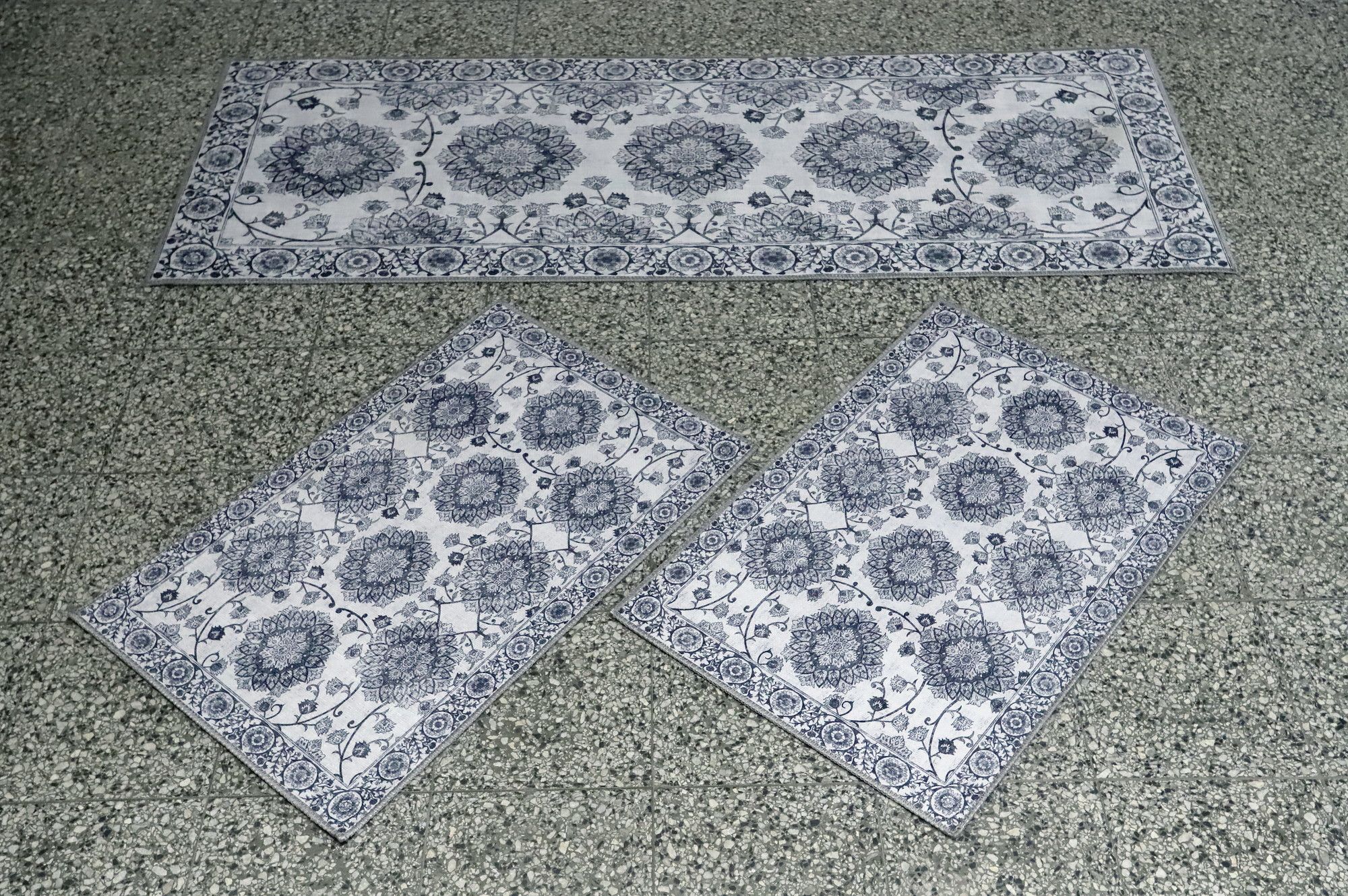 Image 1/21