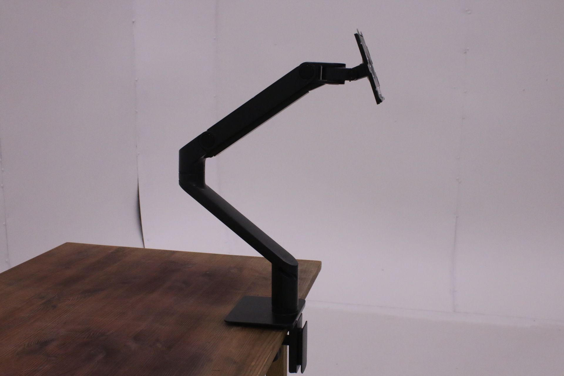Image 6/6