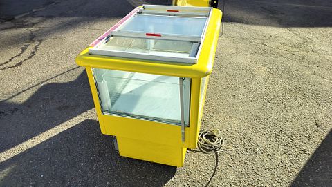 Image 6/10