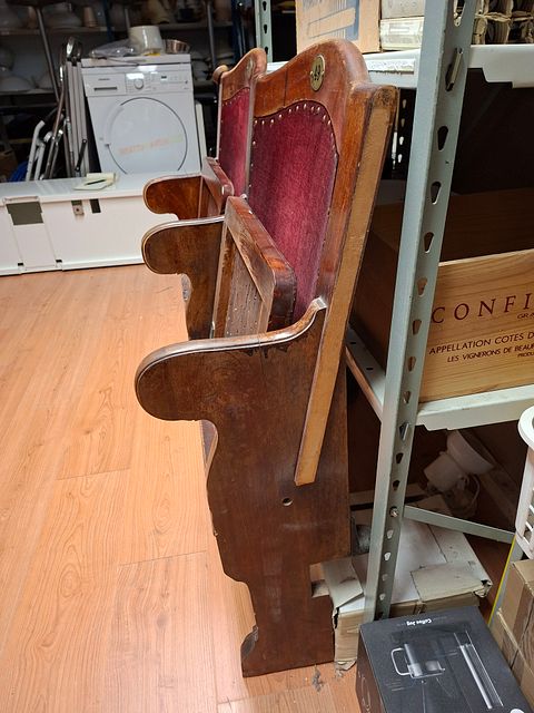 Image 5/10