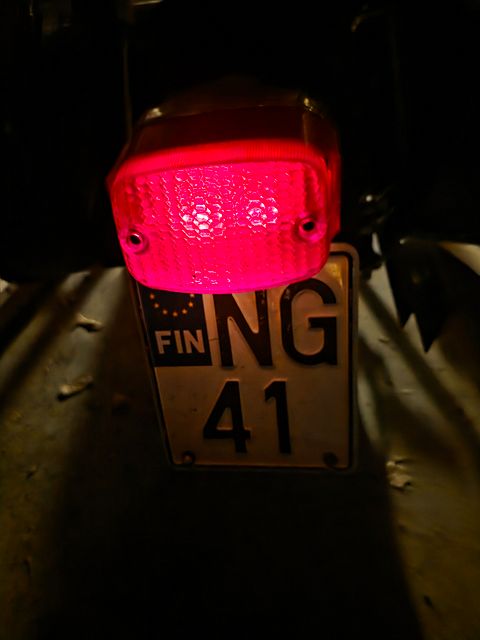 Image 6/7
