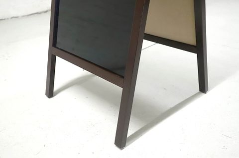 Image 7/8