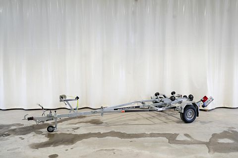 Image 2/15