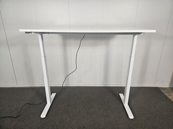 Image 1/7