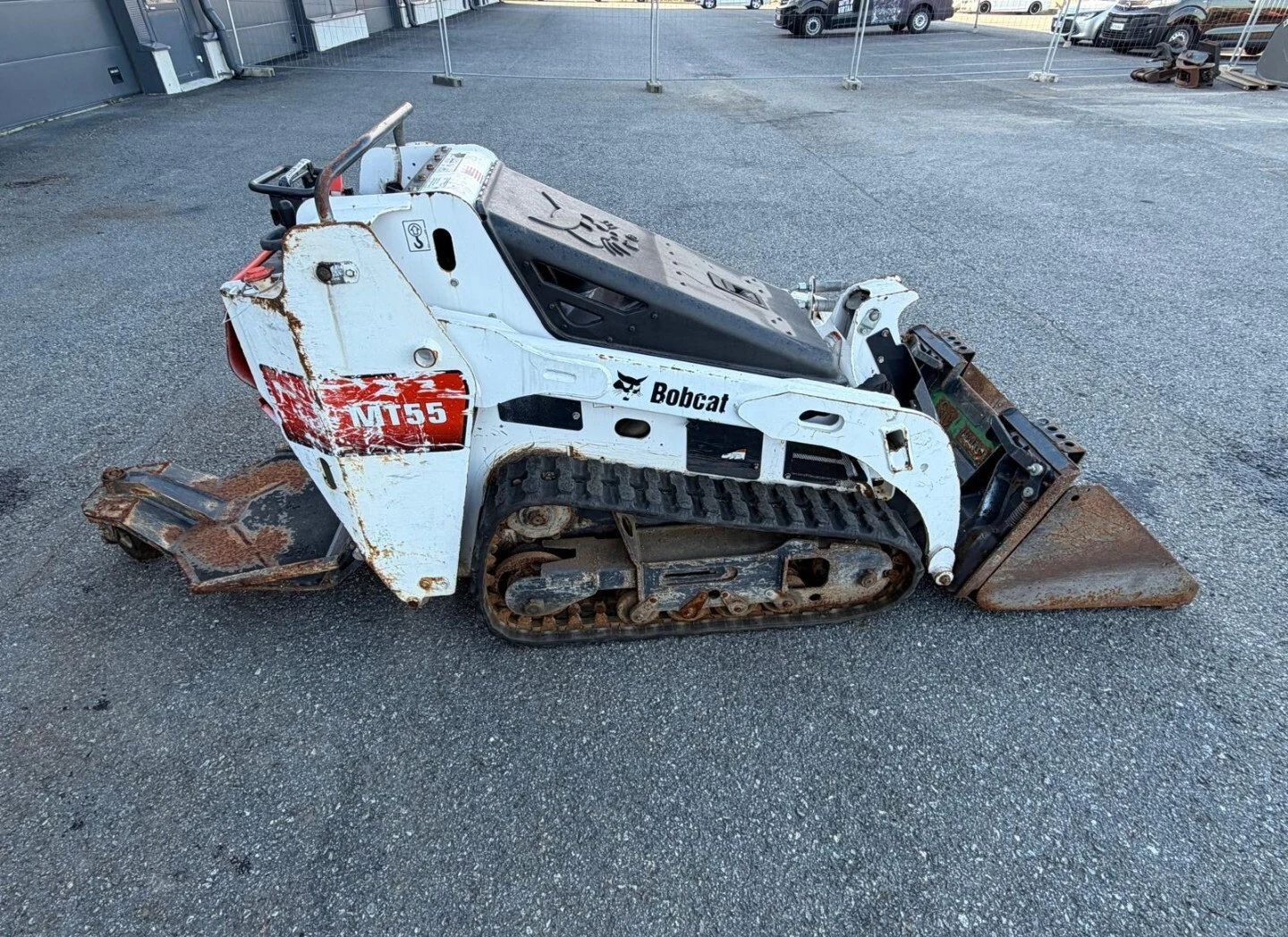 Image 3/9
