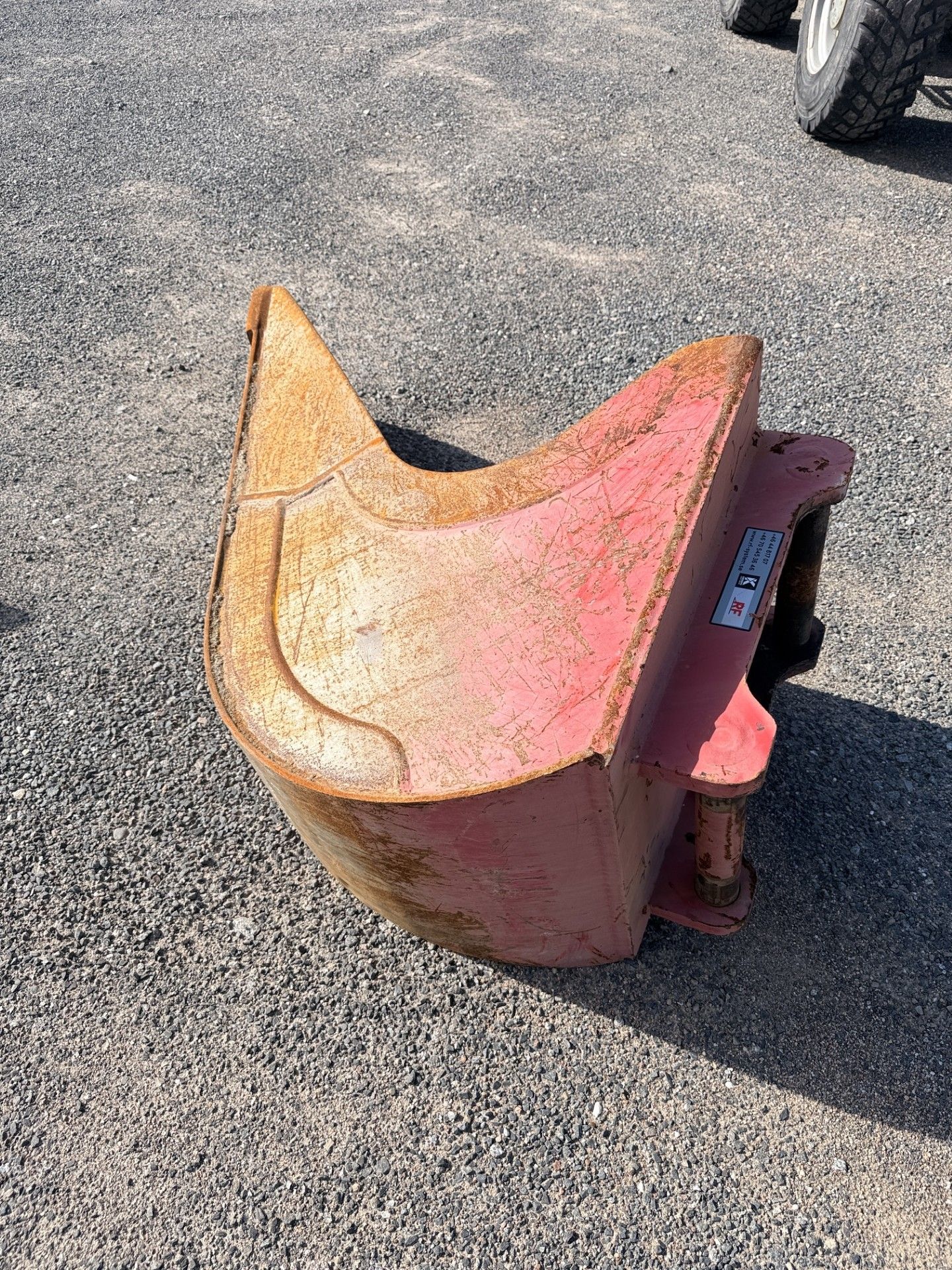 Image 3/4