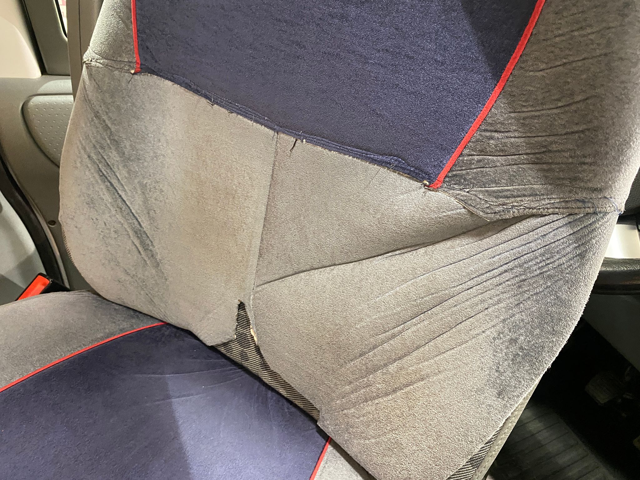 Image 36/79