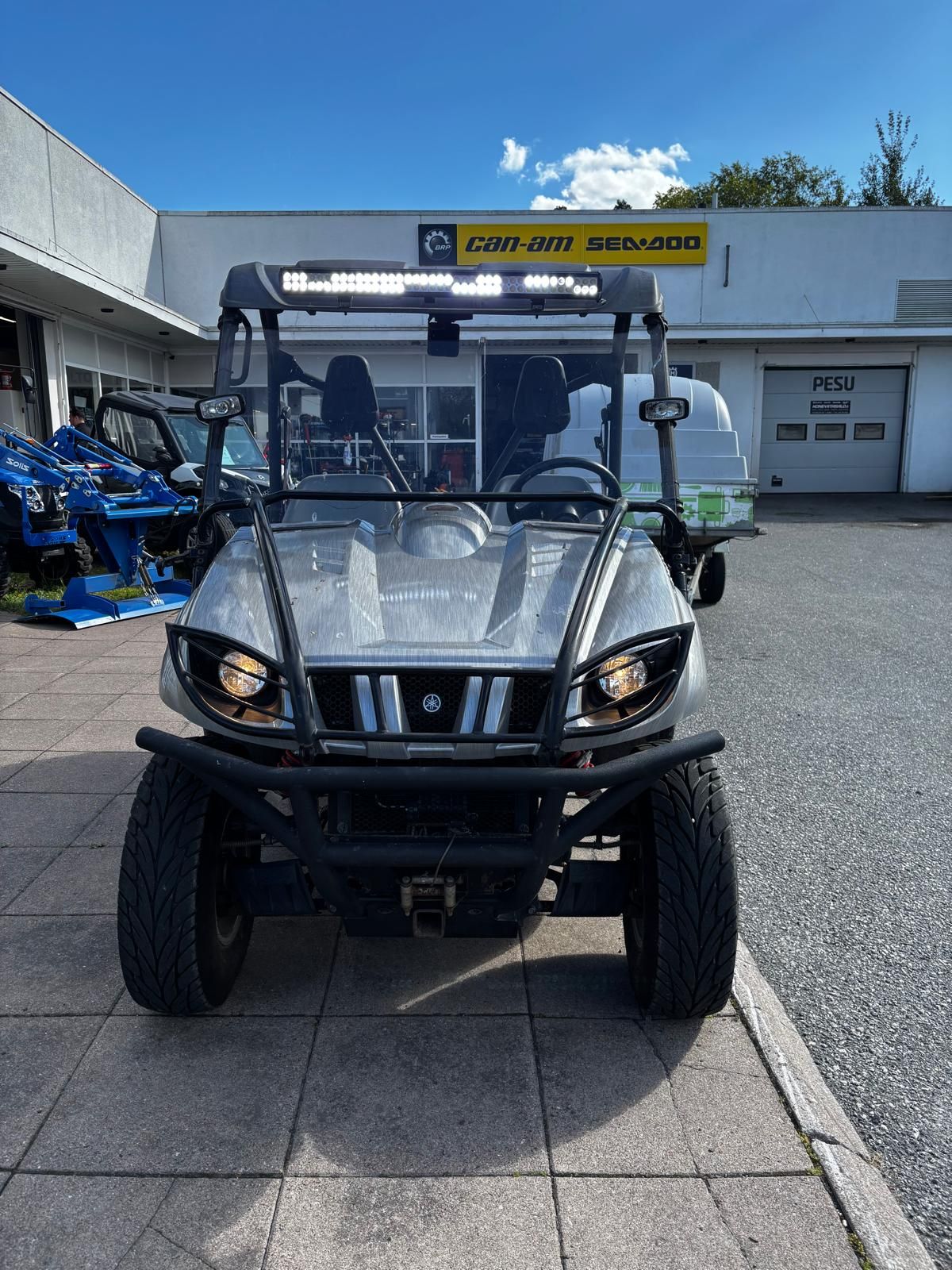 Image 2/7