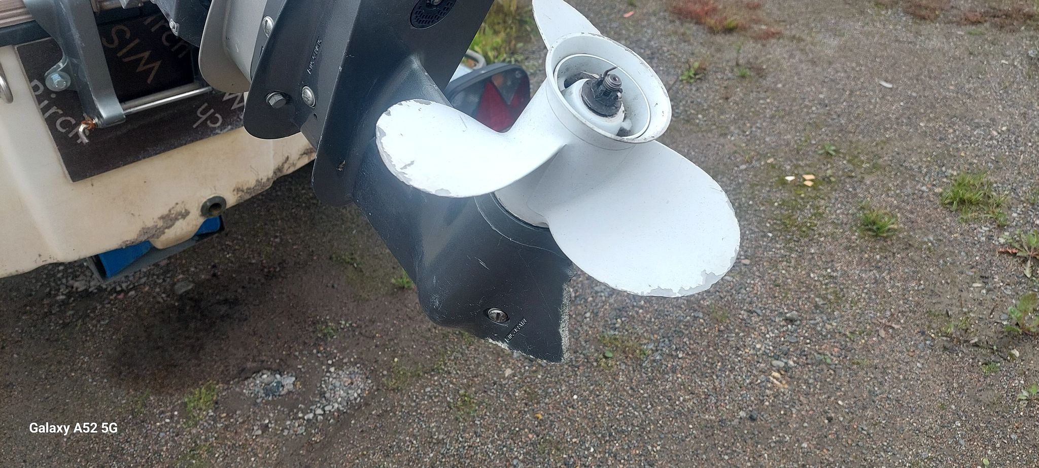 Image 4/6