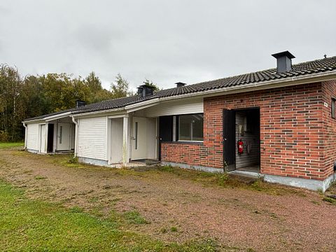 Image 8/56