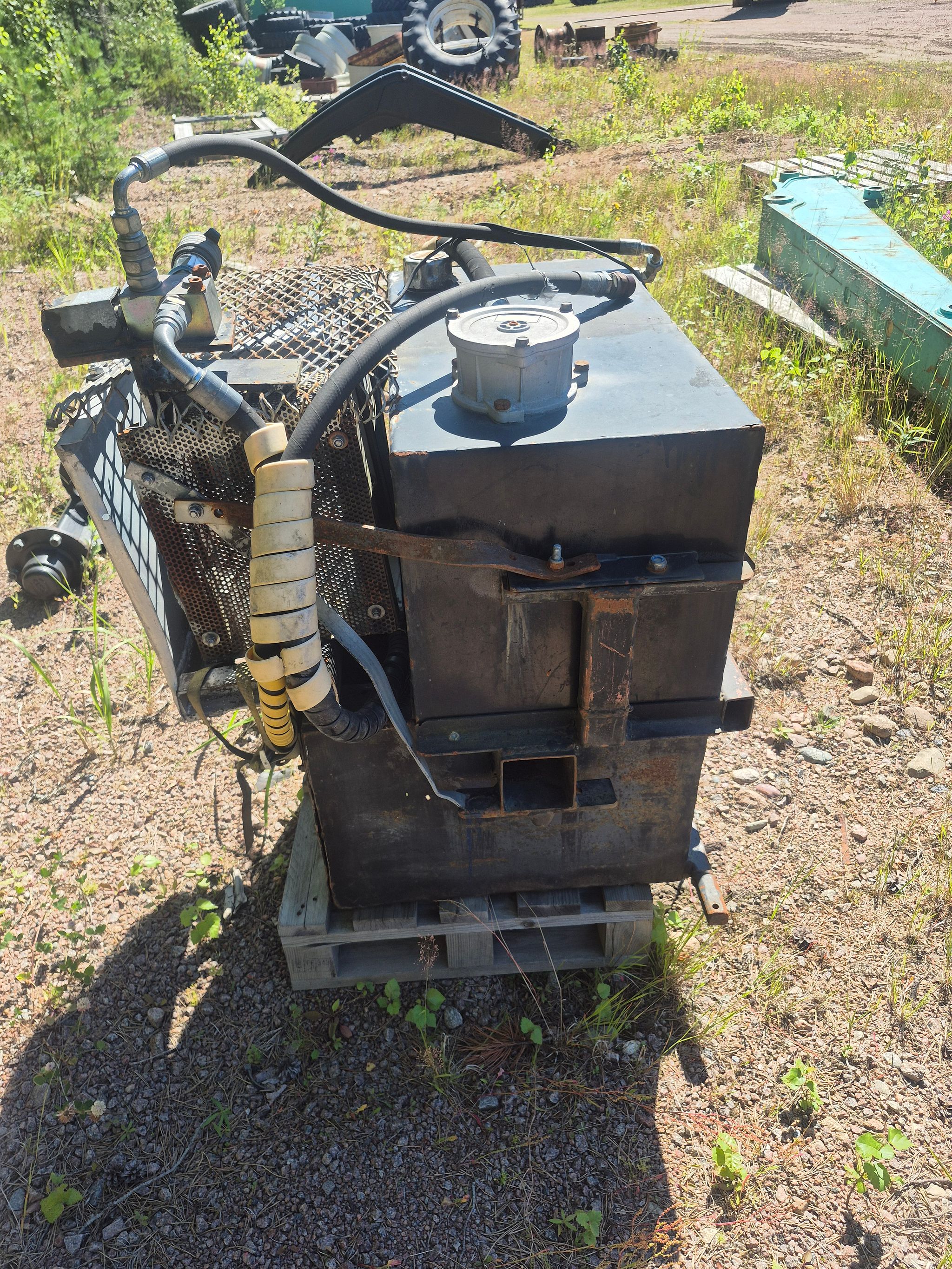 Image 1/4
