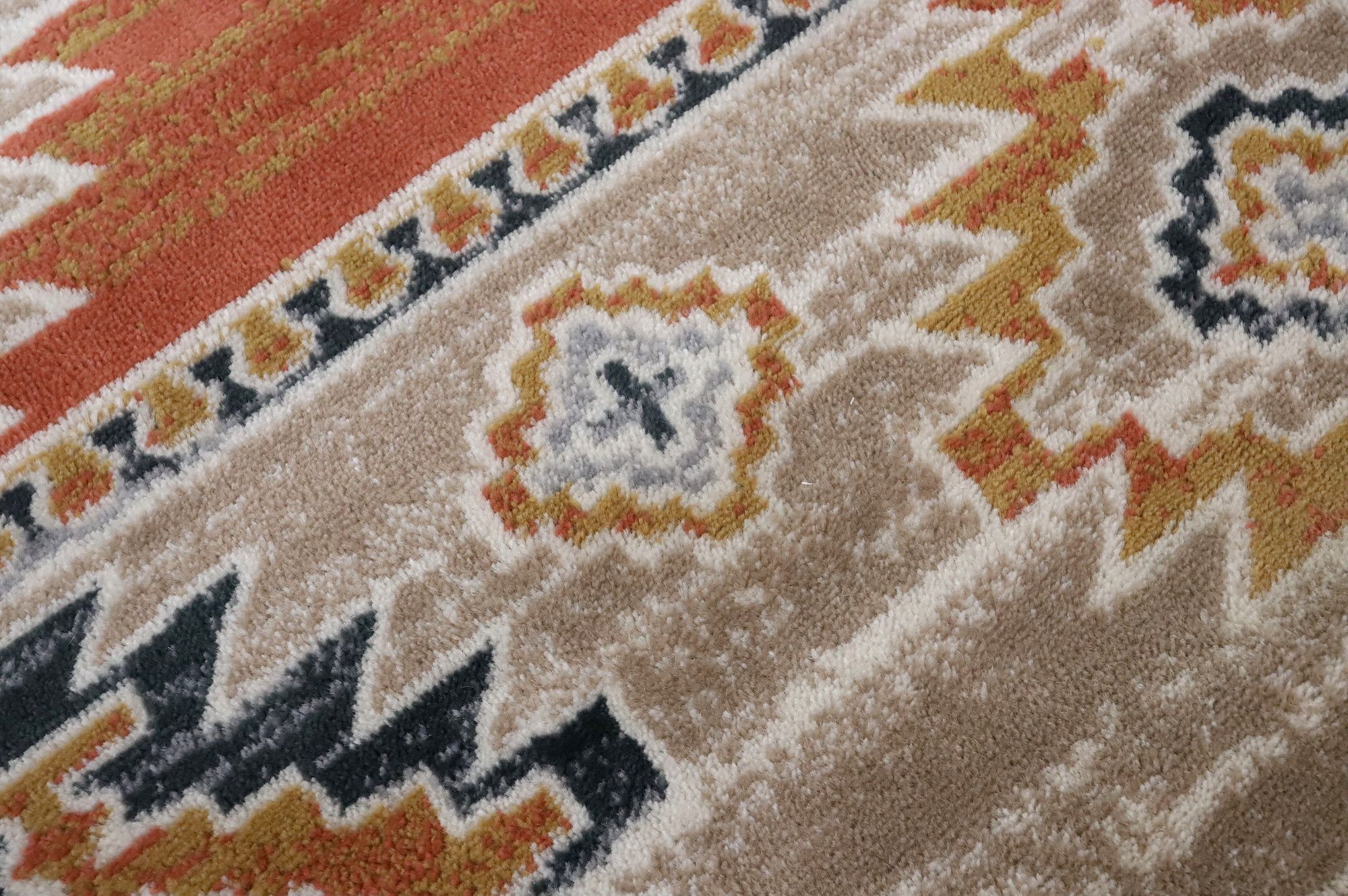 Image 4/7