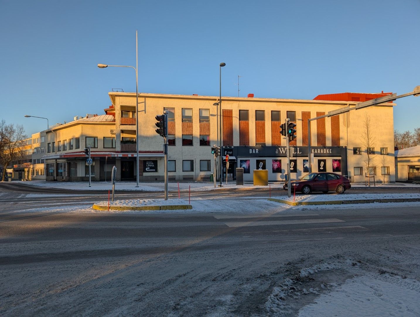 Image 7/20
