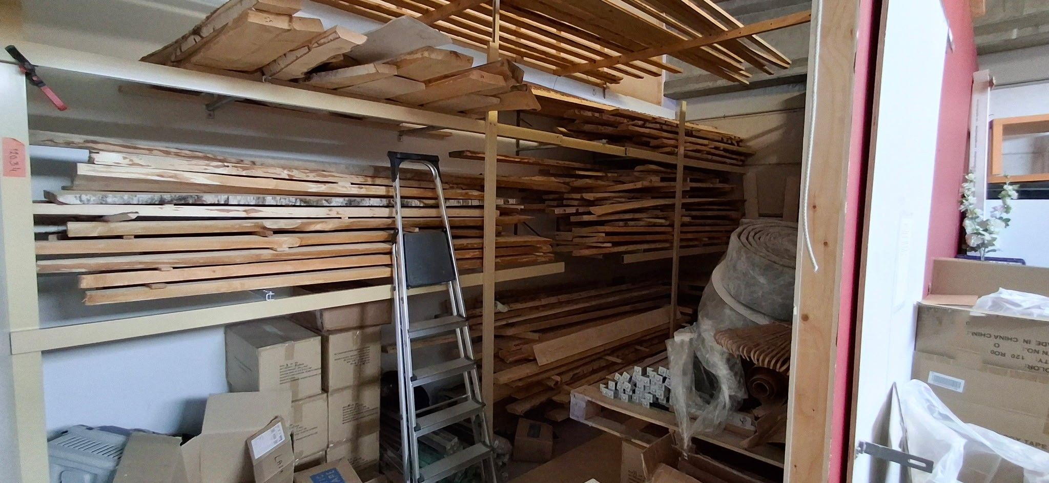 Image 77/79