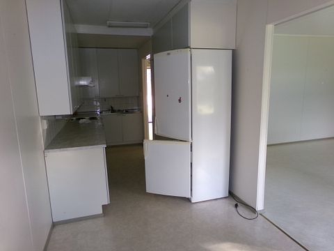 Image 4/9