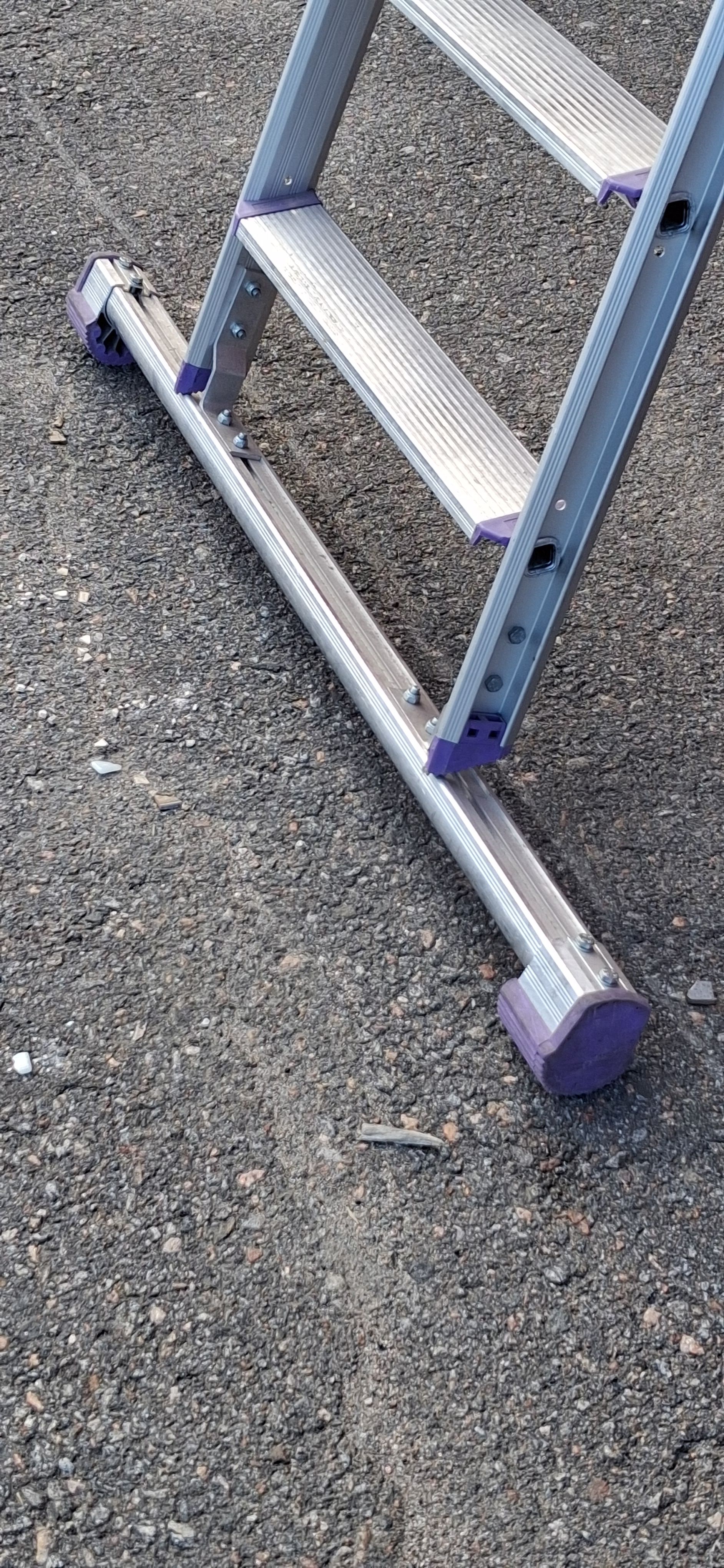 Image 7/8