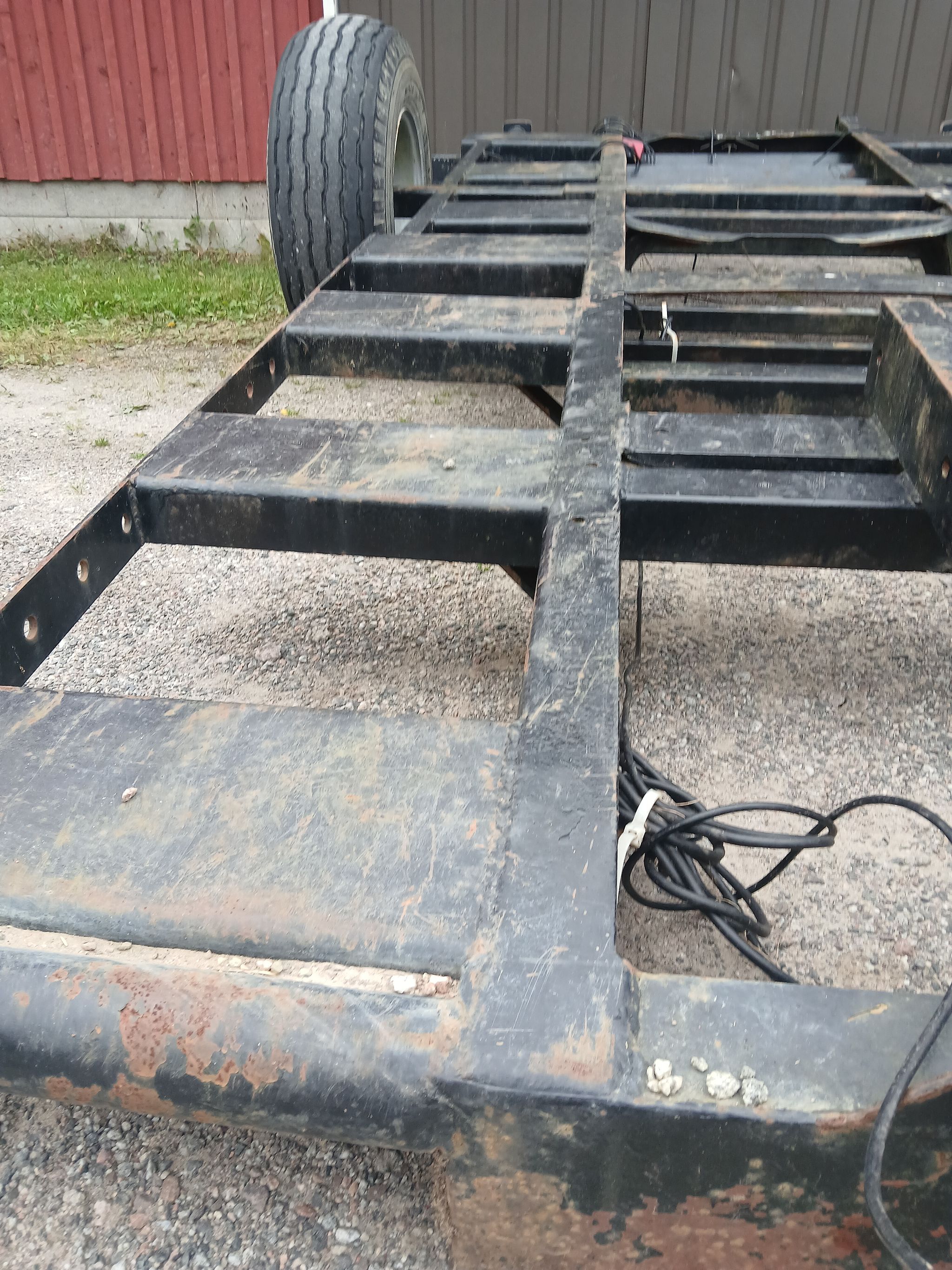 Image 8/38