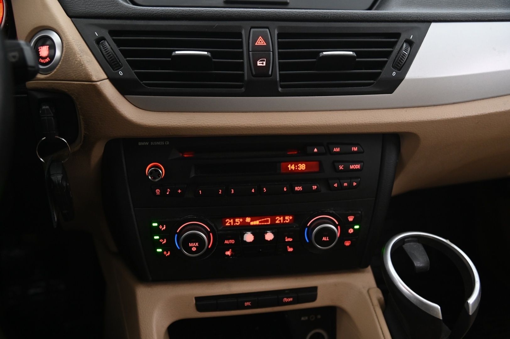Image 17/32