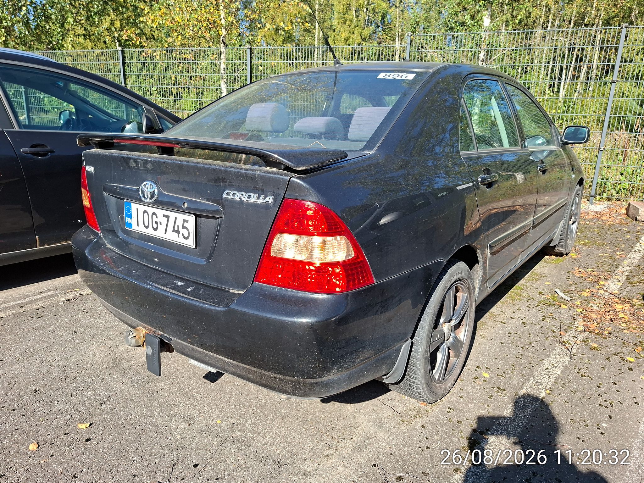Image 1/12