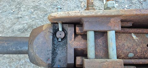 Image 7/7