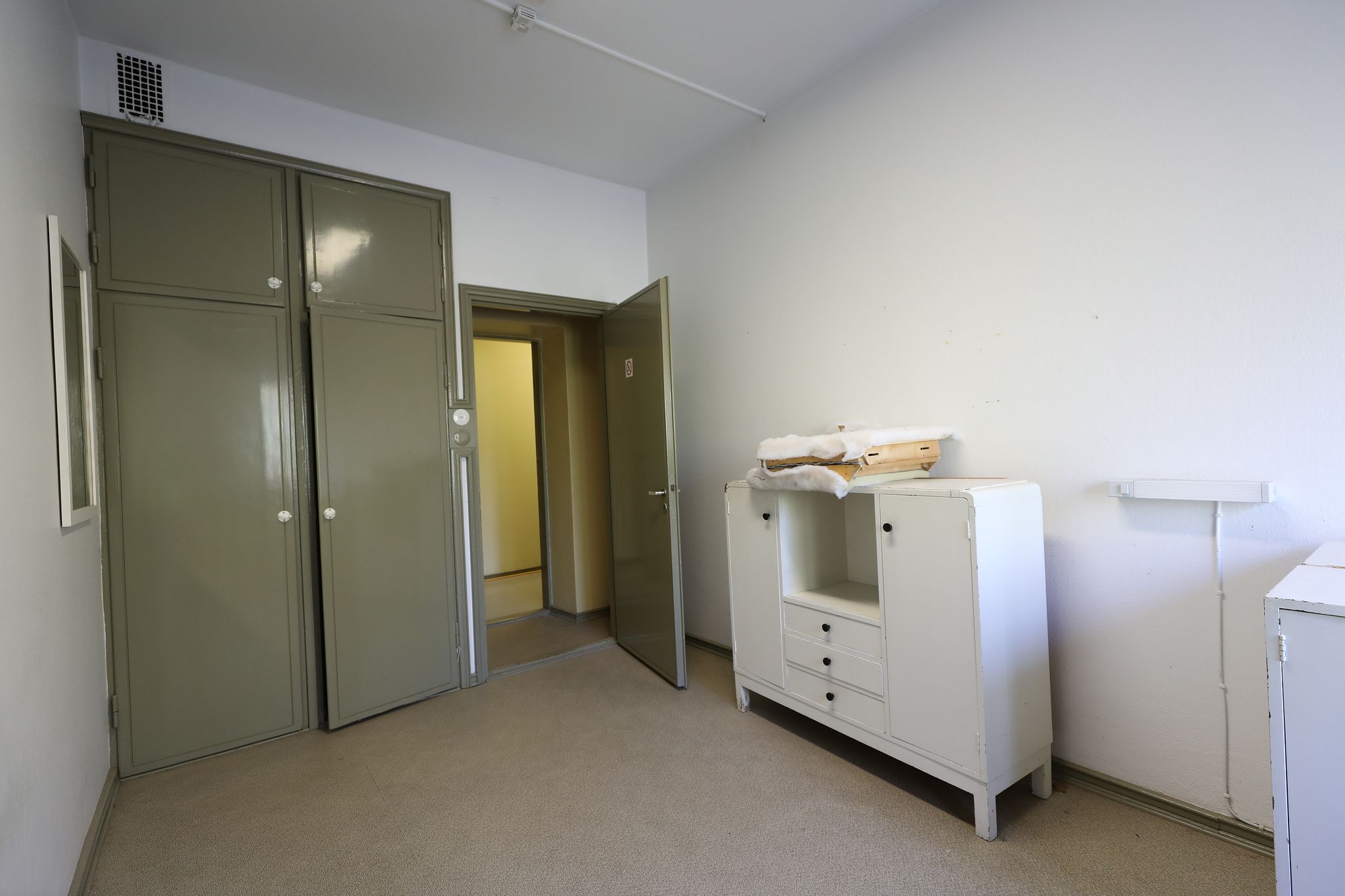 Image 18/29