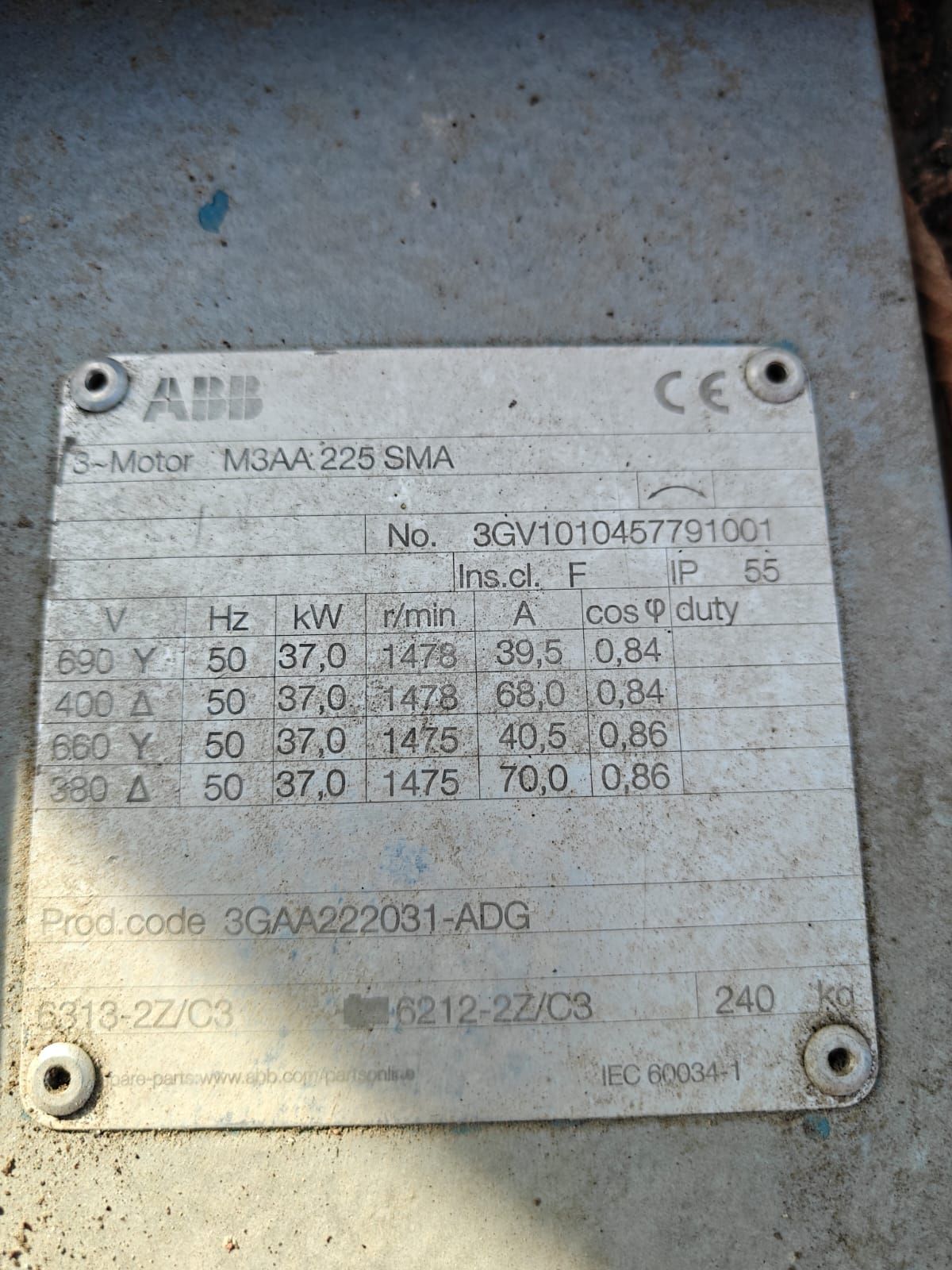 Image 6/9