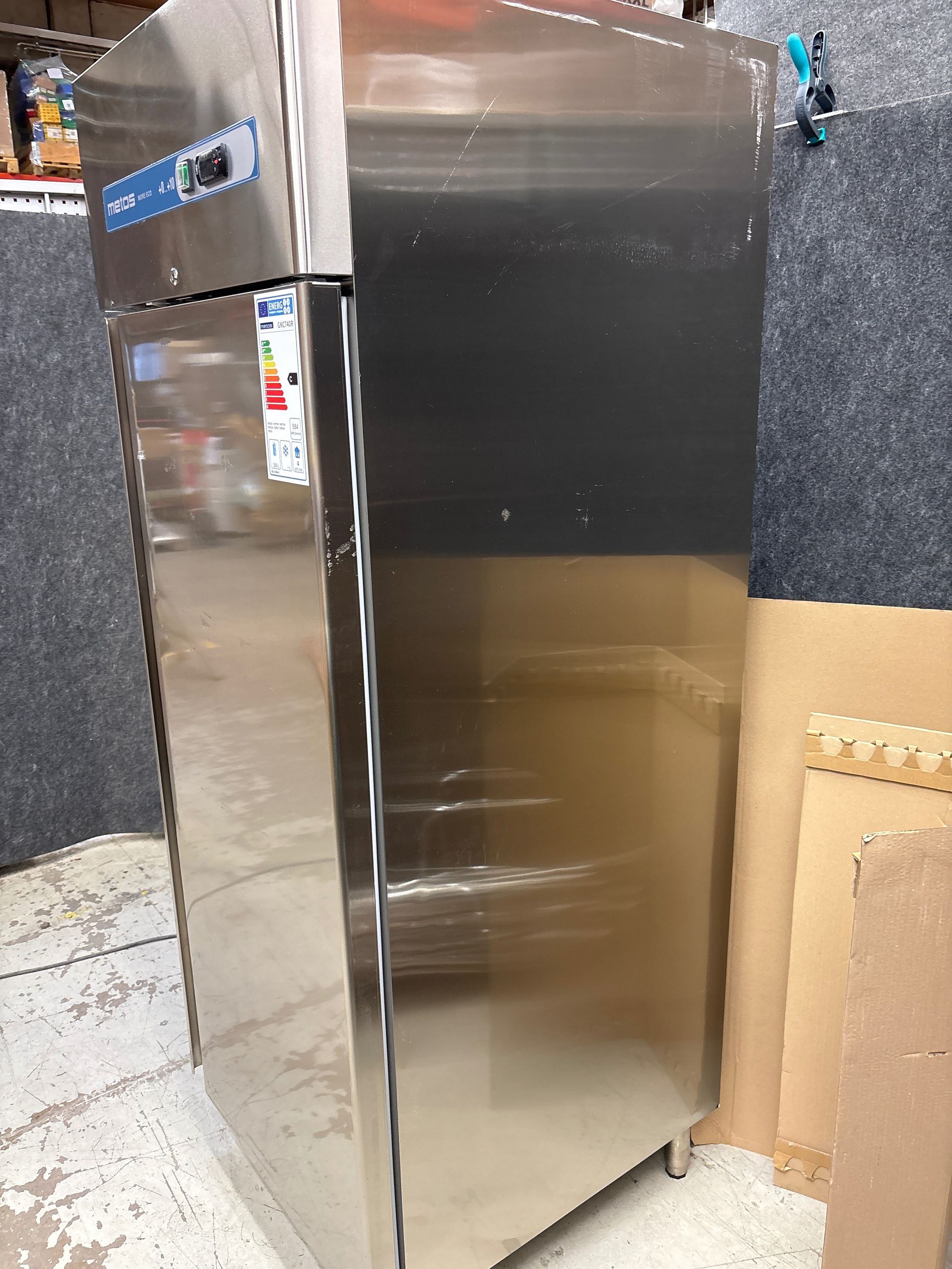 Image 6/8