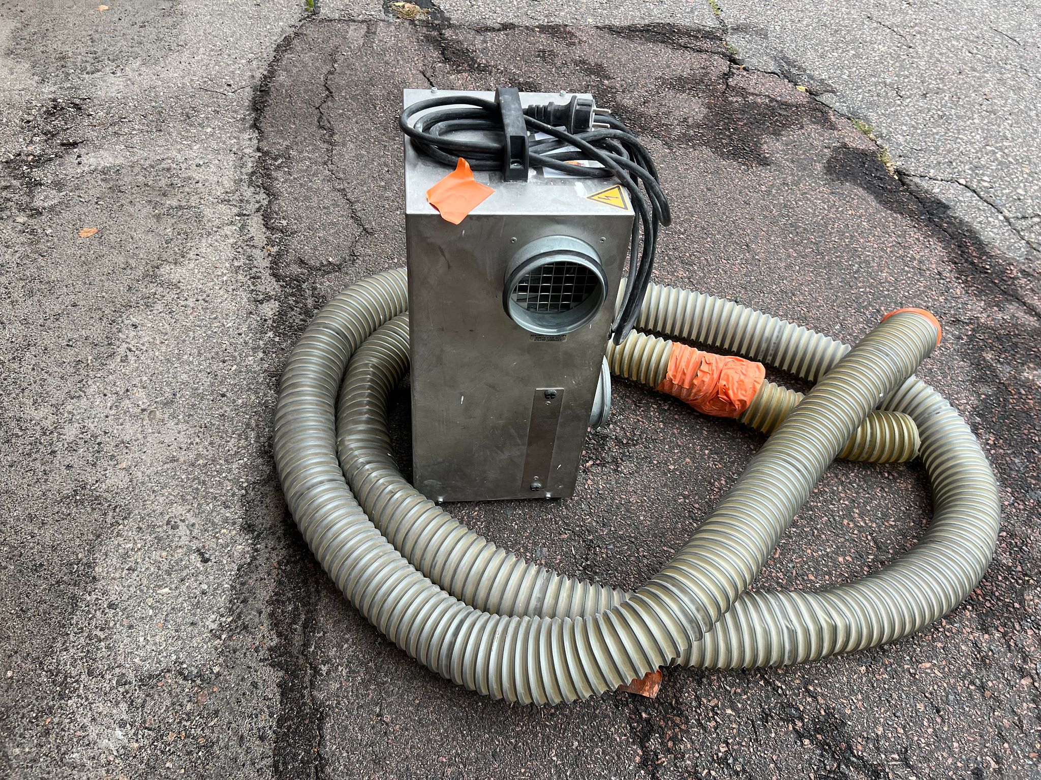 Image 6/8