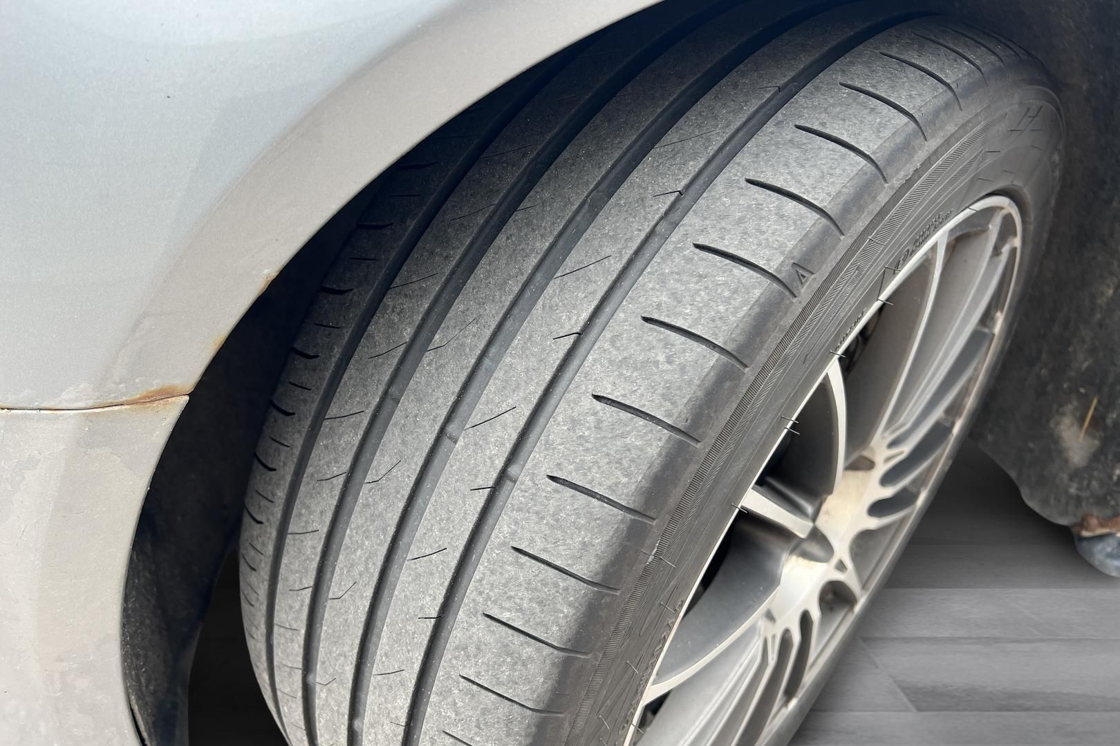 Image 17/47
