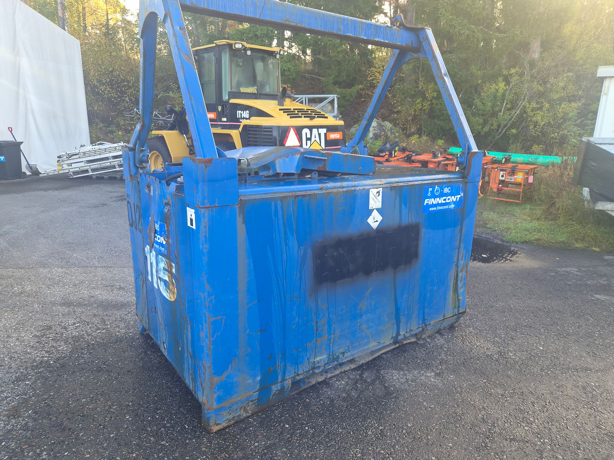 Image 3/18