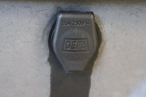 Image 9/22