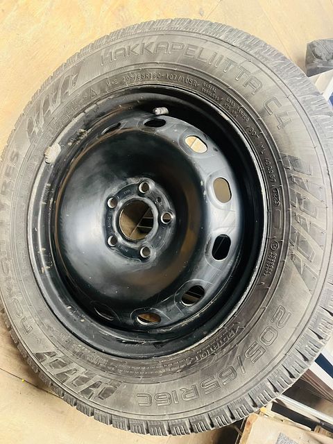 Image 1/3