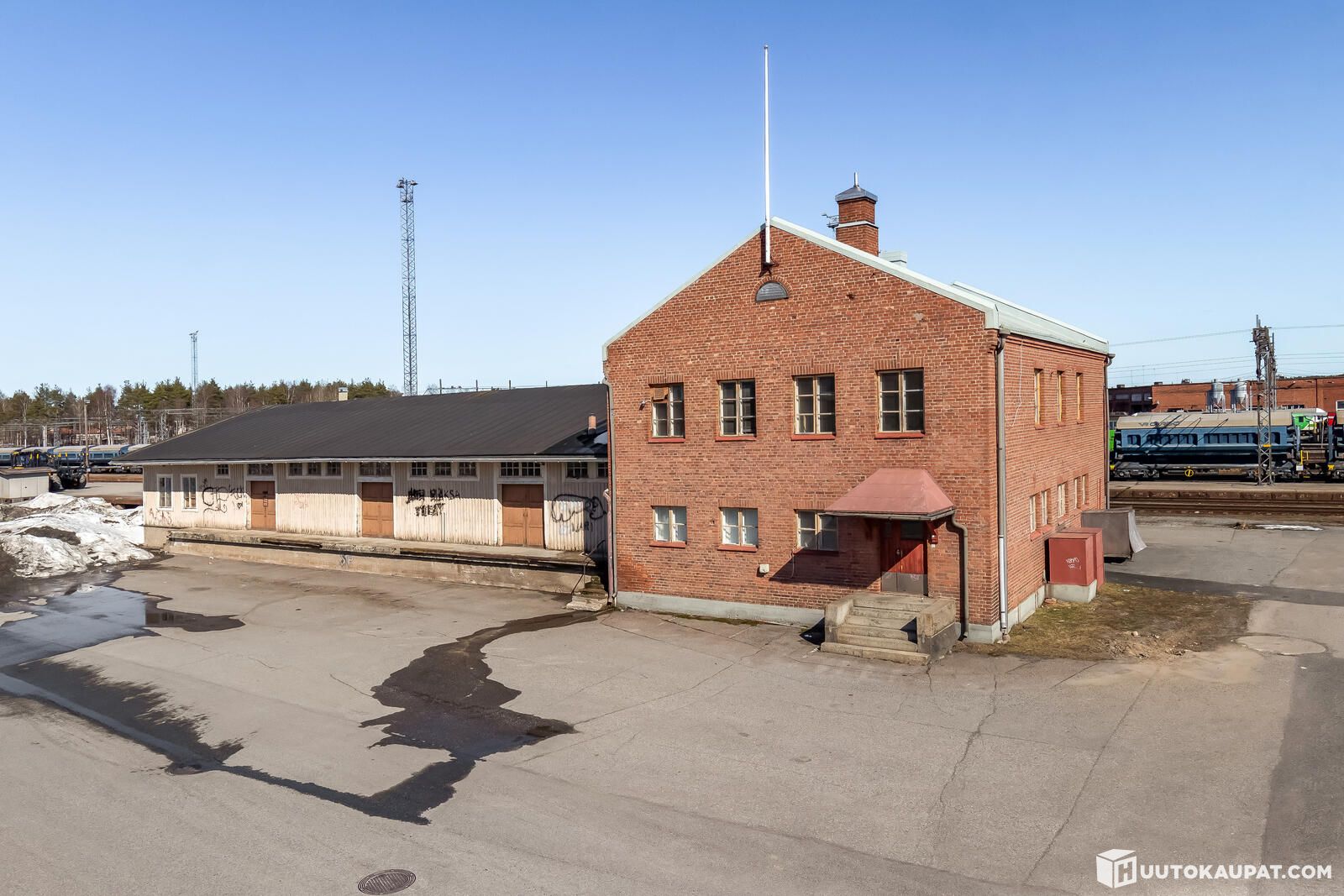 Iisalmi Tavara asema Iisalmi Huutokaupat Iisalmi Tavara asema Iisalmi Huutokaupat