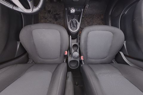 Image 9/32