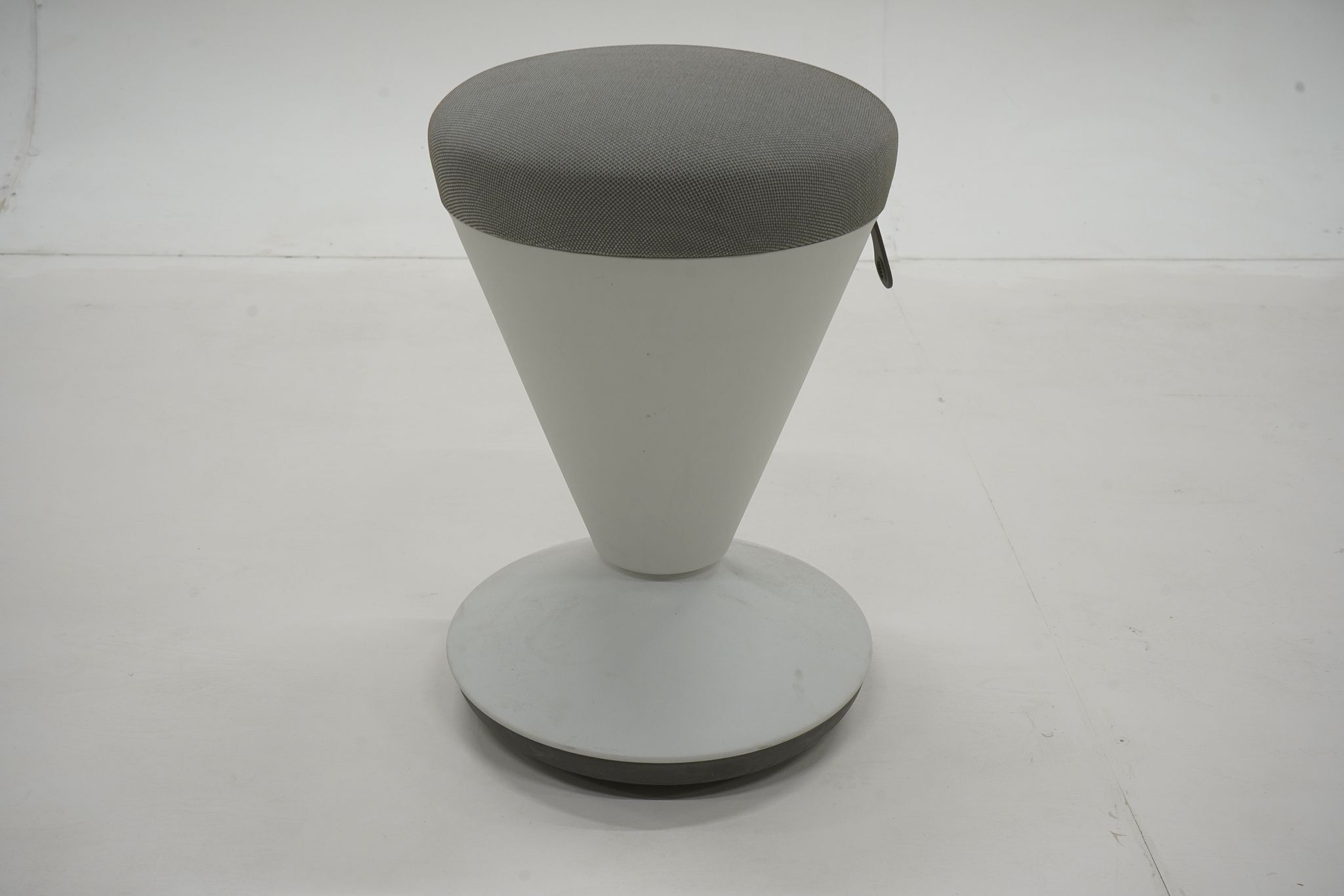 Image 2/7