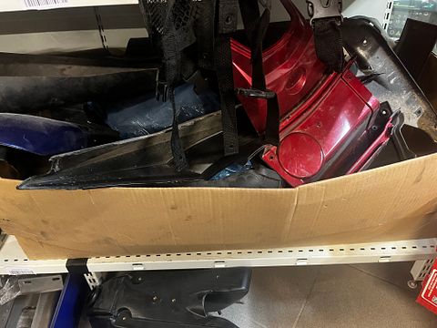 Image 3/15