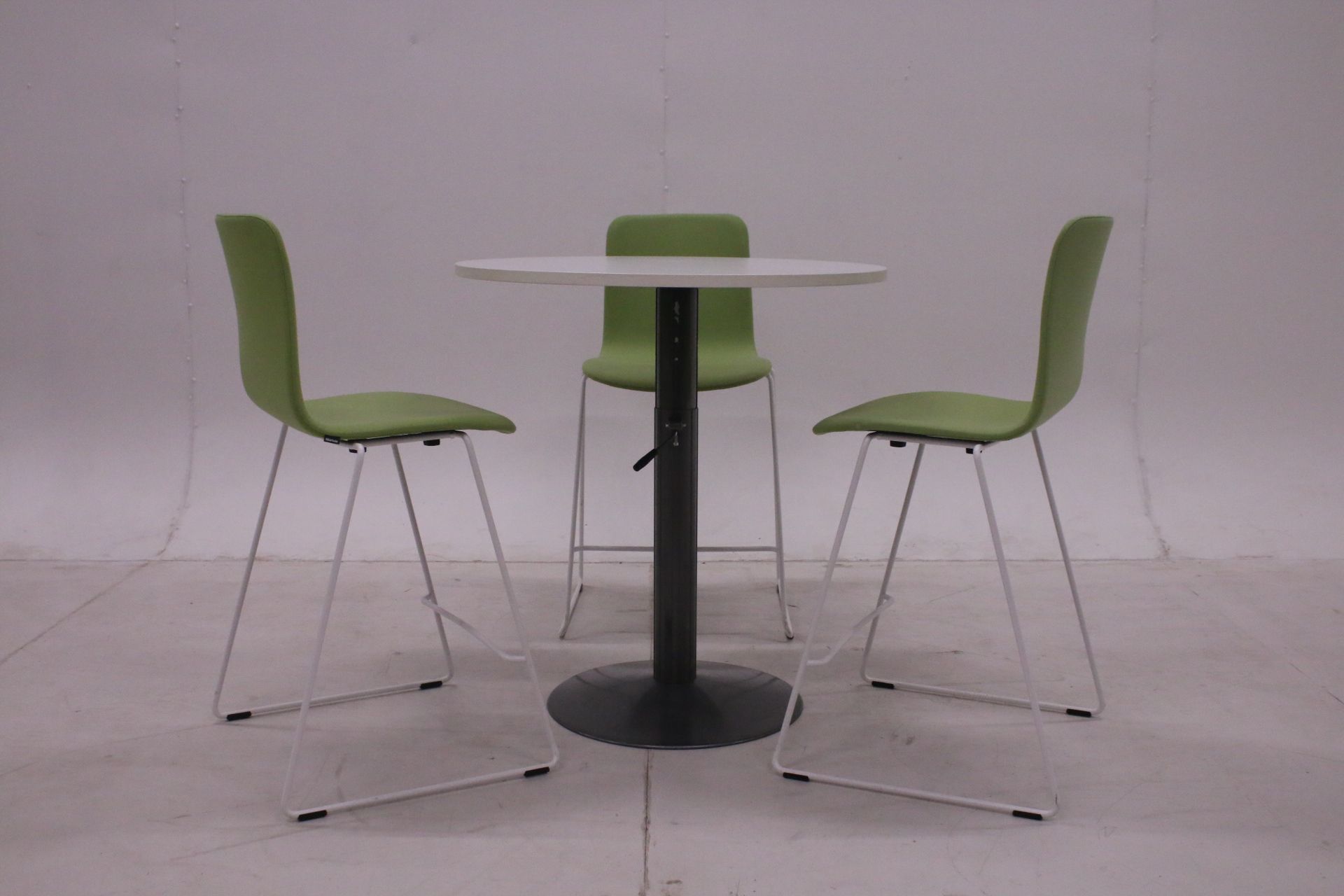 Image 7/7