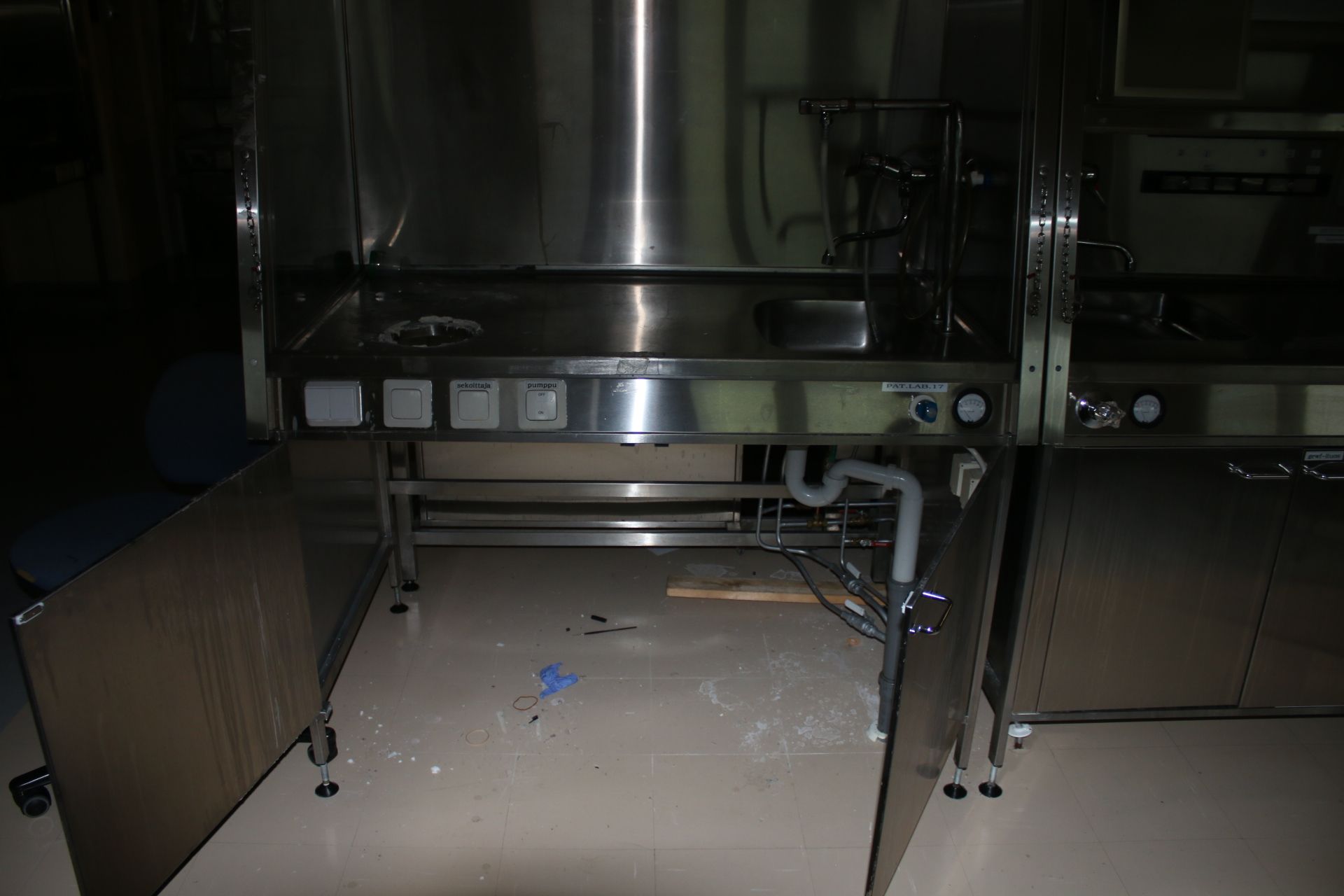 Image 6/17