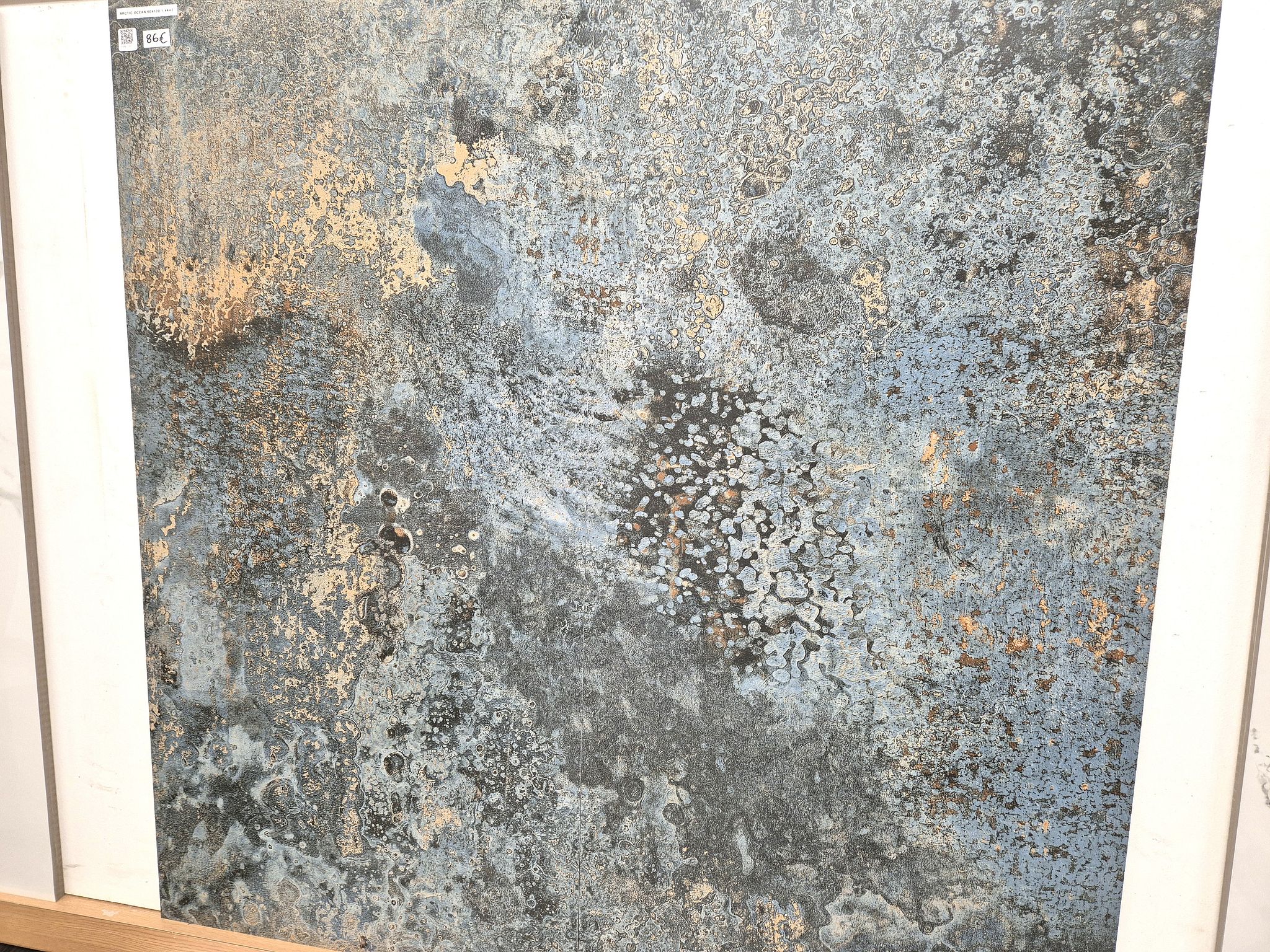 Image 11/26