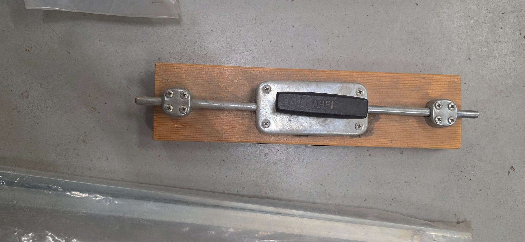 Image 6/6