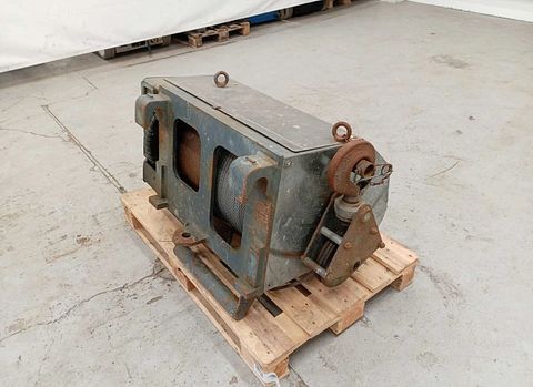 Image 2/6