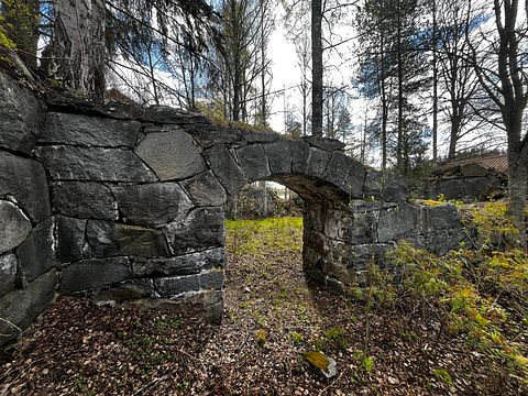 Image 90/104