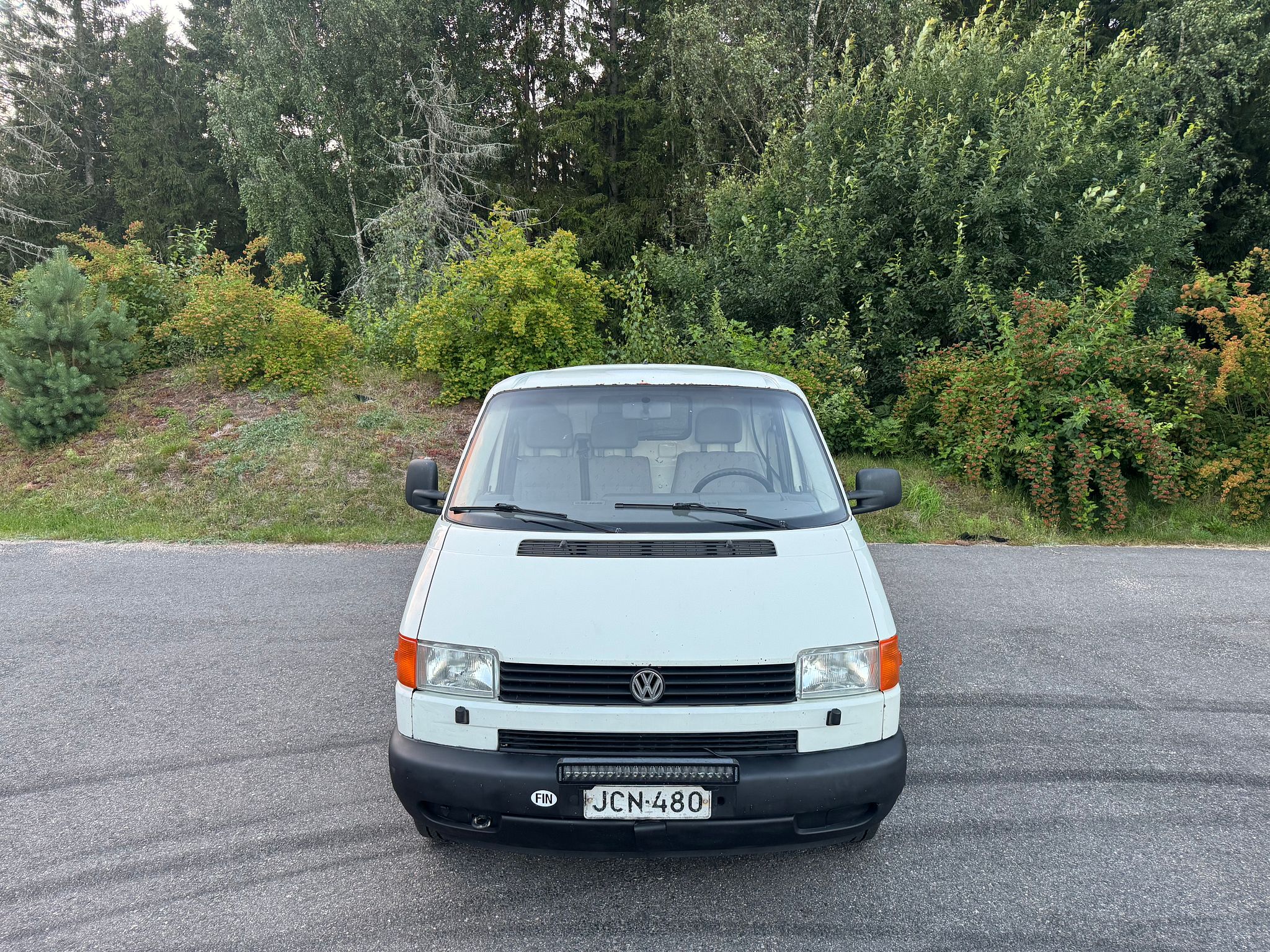 Image 2/19