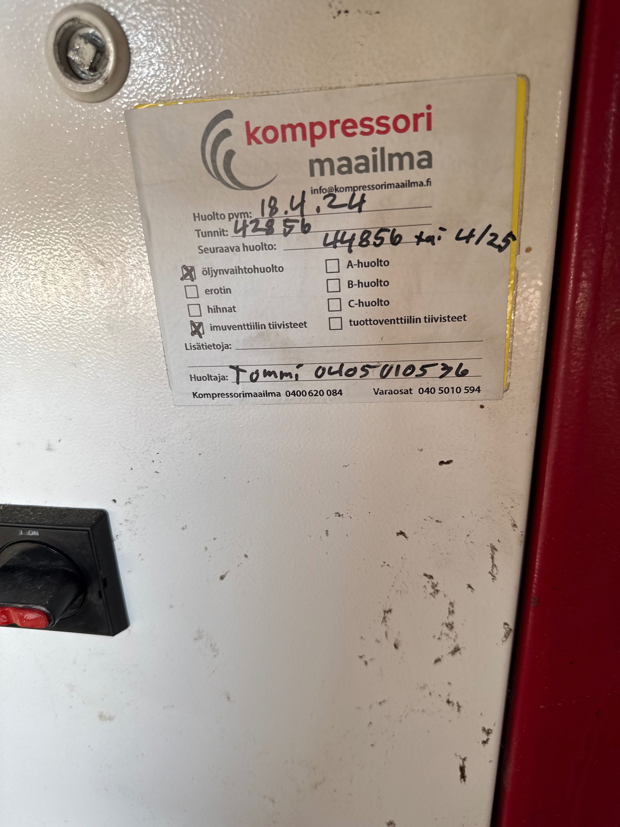 Image 3/9
