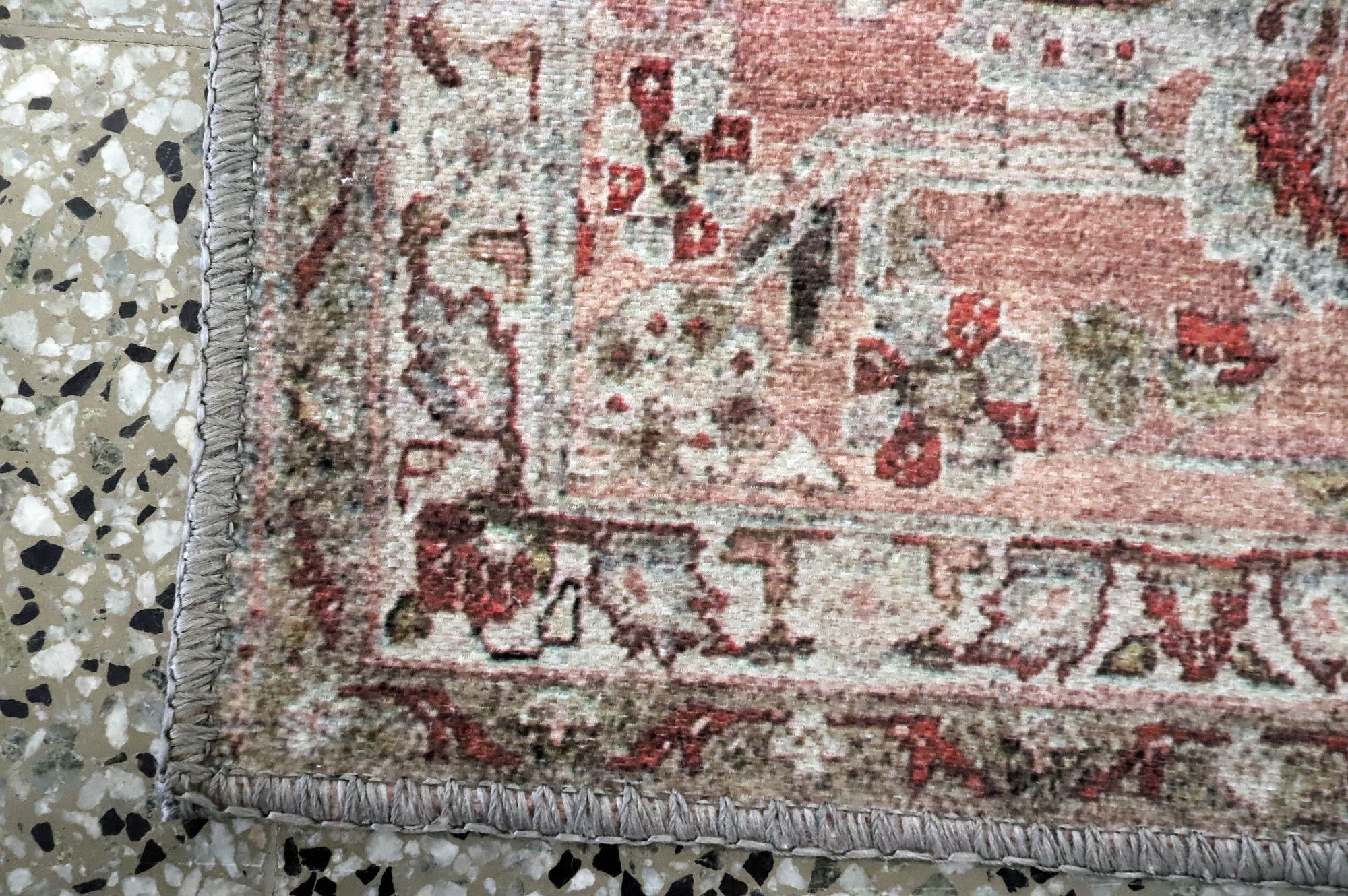 Image 4/5