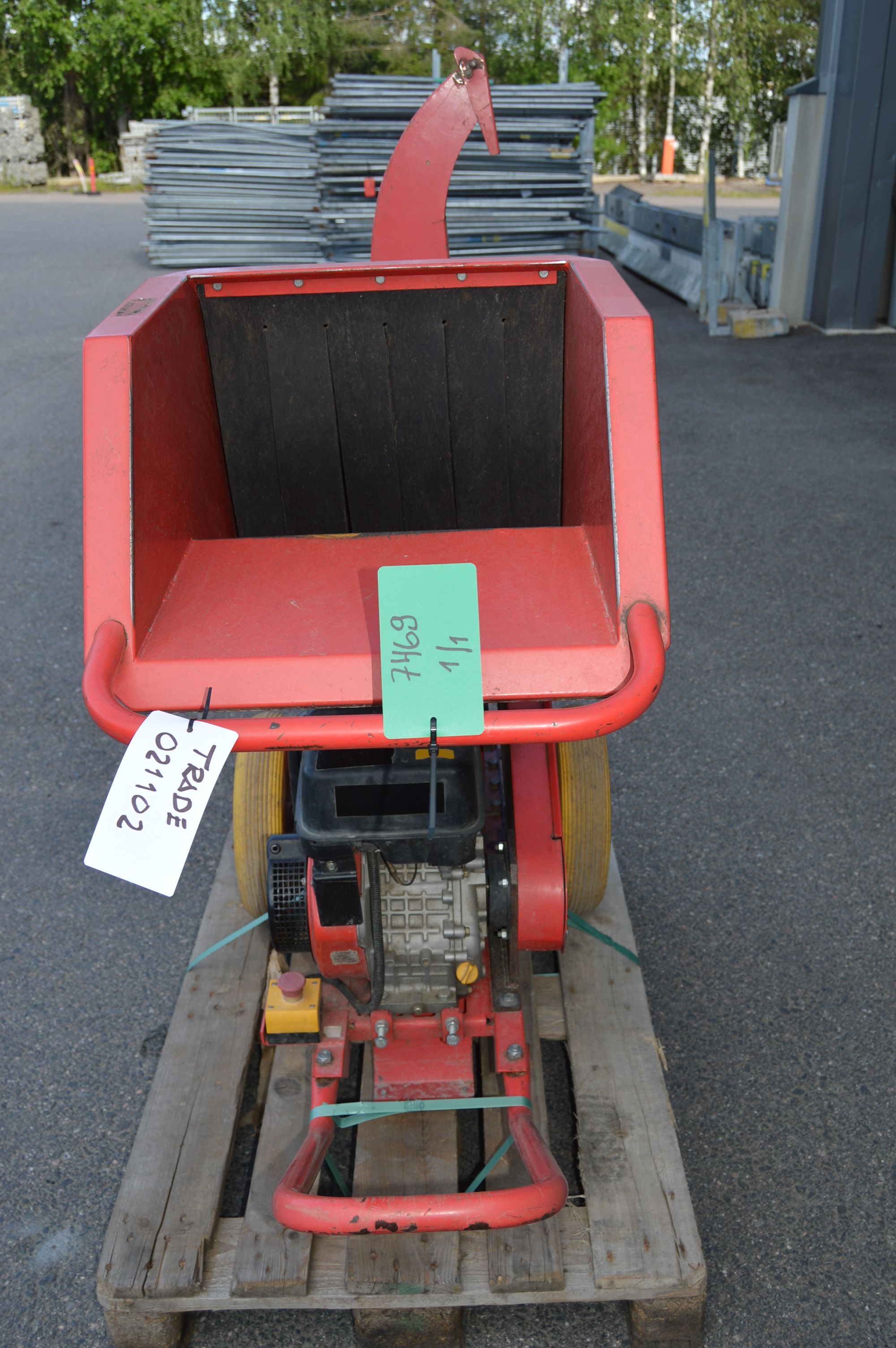Image 11/13